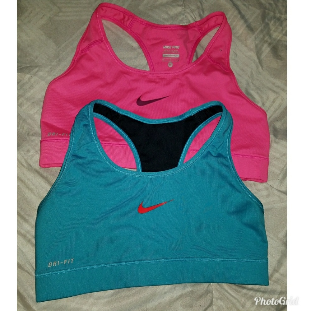 Nike Sports Bra Sz Medium set of 2